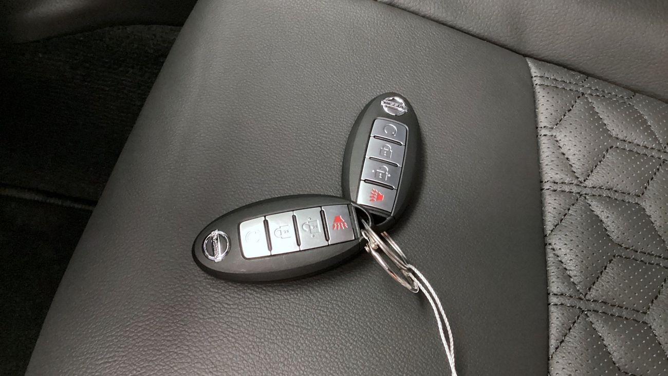 نيسان إكستيرا Platinum | upto AED 20,000 Ramadan Discount | شامل الضمان | 0 ﺪﻔﻋﺓ ﺃﻮﻟﻯ