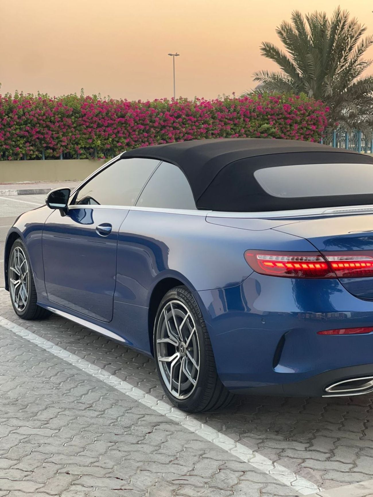 مرسيدس بنز E200 Mercedes E-class Convertible German Specs, No Paint, No Accident
