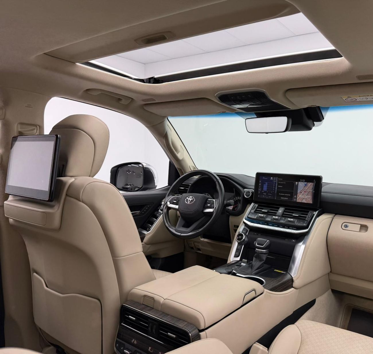 تويوتا لاند كروزر 2024 Toyota Land Cruiser VXR, Feb/2027 Toyota Warranty, Feb/2028 Toyota Service Contract, FSH, GCC