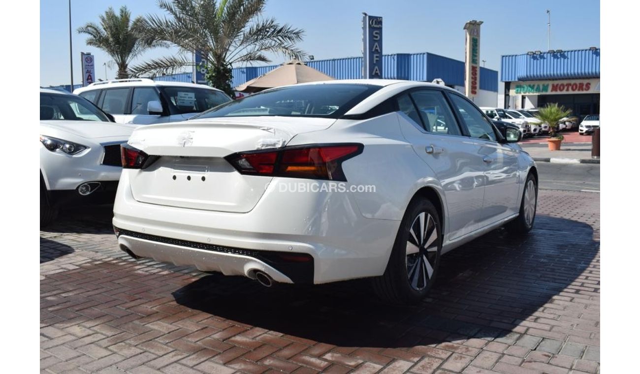 نيسان ألتيما SV