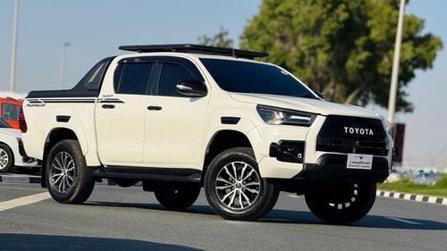 تويوتا هيلوكس 2019 | 2.8L DIESEL ENGINE | AT | RHD | ROOF RACK | SPORTS BAR | TOW HITCH | MULTIMEDIA SCREEN | PREM