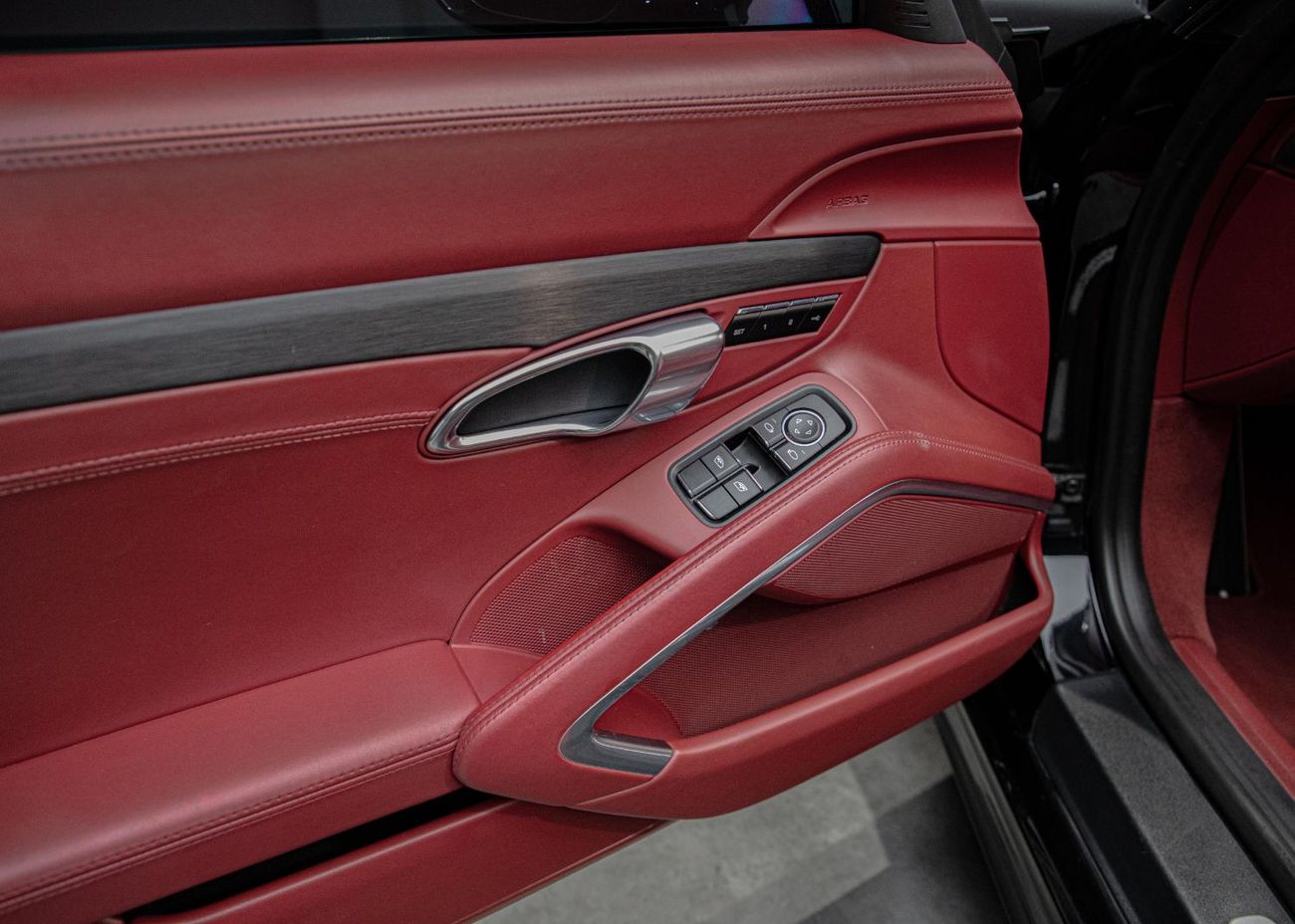 Porsche 911 Carrera GTS 3.0L Coupe 5,500x60 • 20% DP • 2018 Porsche 911 Carrera GTS 991.2 • Porsche Warranty • G