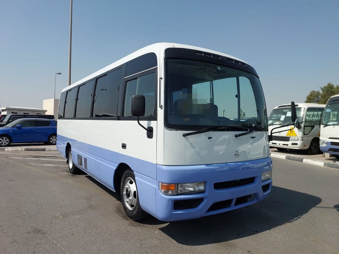 نيسان سيفيليان (RAMADAN OFFER) NISSAN CIVILIAN BUS RHD 2004 MODEL 4.2 L DIESEL AUTOMATIC(PM21861)