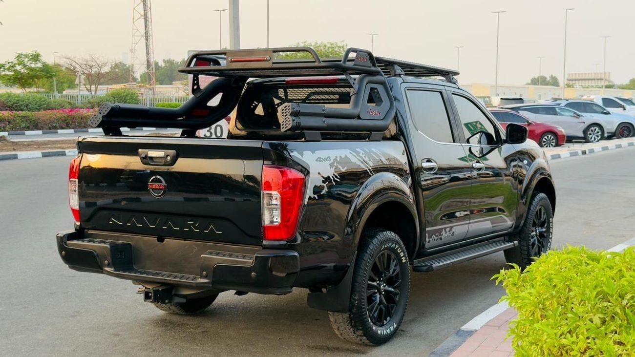 Nissan Navara DOUBLE CAB | NUDGE BAR | AWNING CAMPING TENT | AUTO | 2.3L DIESEL | RHD