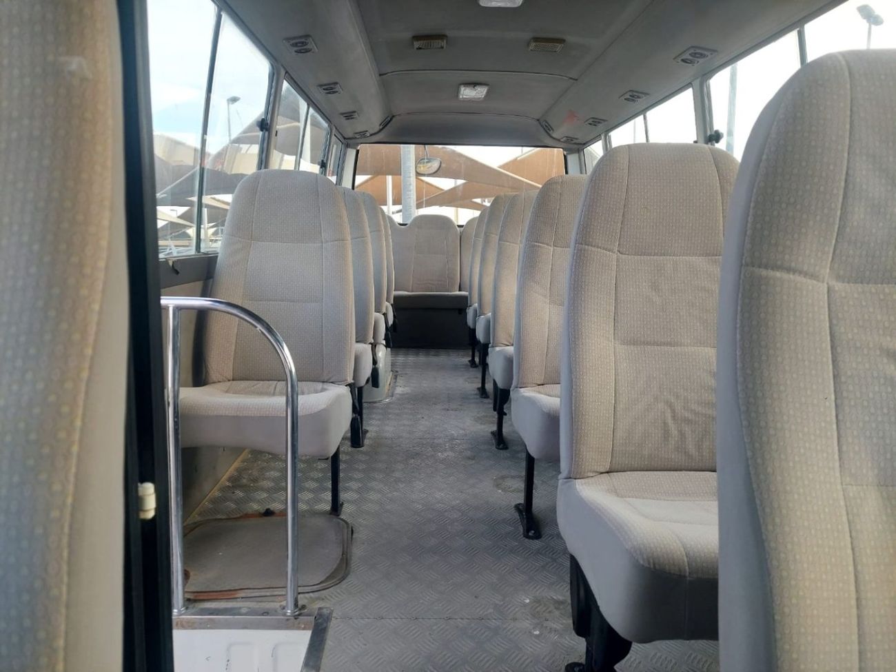 Toyota Coaster 4.2L DIESEL 22 SEATER MANUAL TRANSMISSION