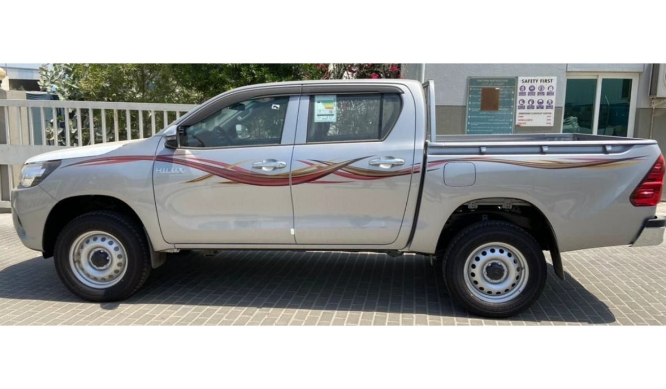 تويوتا هيلوكس DC DIESEL 2.4L 4x4 6MT Plast Bump, AC, 6STR, AIR COMP, 2SPK, 2ABG, AVAILABLE IN COLORS