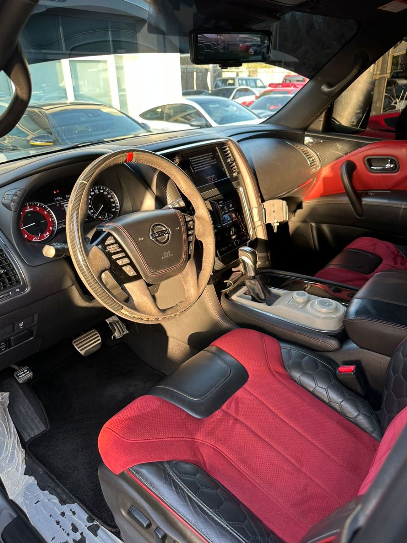 نيسان باترول NISSAN PATROL NISMO 2018 GCC CONVERT TO 2022 FULL OPTION PERFECT CONDITION