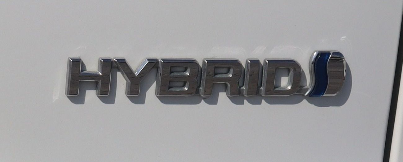 Toyota Corolla Cross 1.8L XL (HEV) Toyota Corolla Cross Hybrid - 2023 - GCC - Under Warranty - Full Options - 1.8L  - Exc