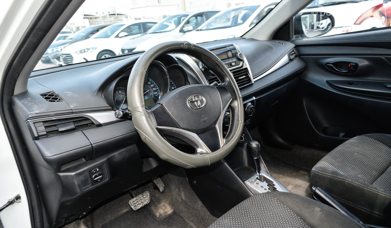 Toyota Yaris SE 1.5