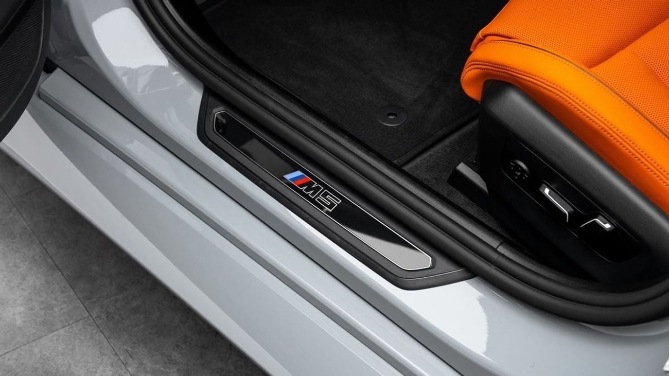 بي أم دبليو M5 - 2026 - GCC Specs - Under 5-Year Warranty and Service Contract