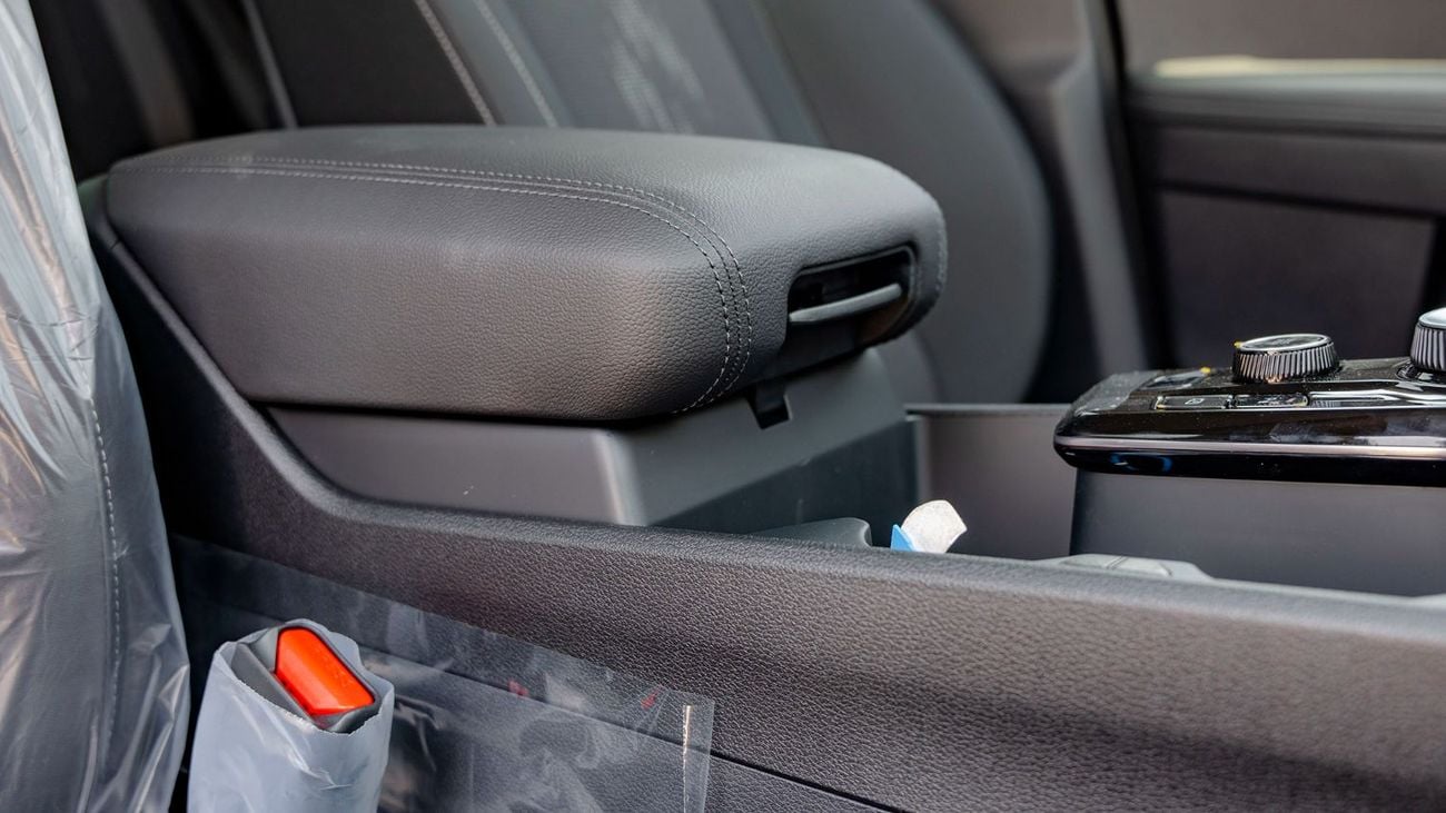 Kia Sportage 2025 Kia Sportage Full option 1.6L Petrol AT (Export price)