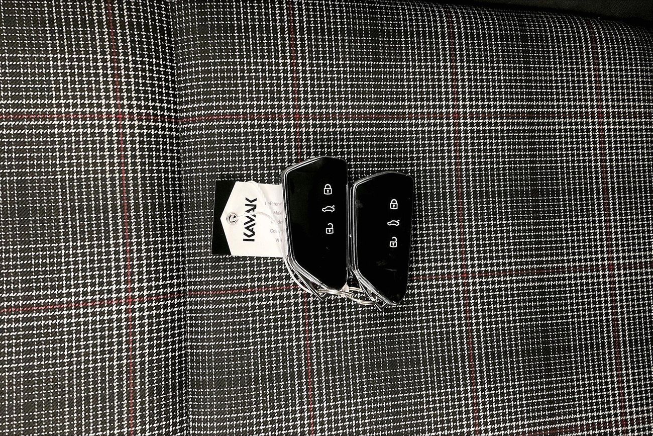 Volkswagen Golf GTI -Cloth | Guaranteed Warranty | 0 Down Payment