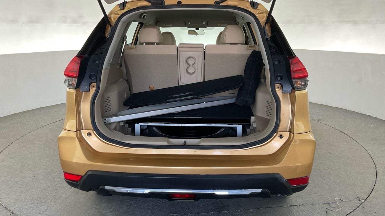 نيسان إكس تريل 2.5 S 2WD 5STR AUTO | شامل الضمان | 0 ﺪﻔﻋﺓ ﺃﻮﻟﻯ