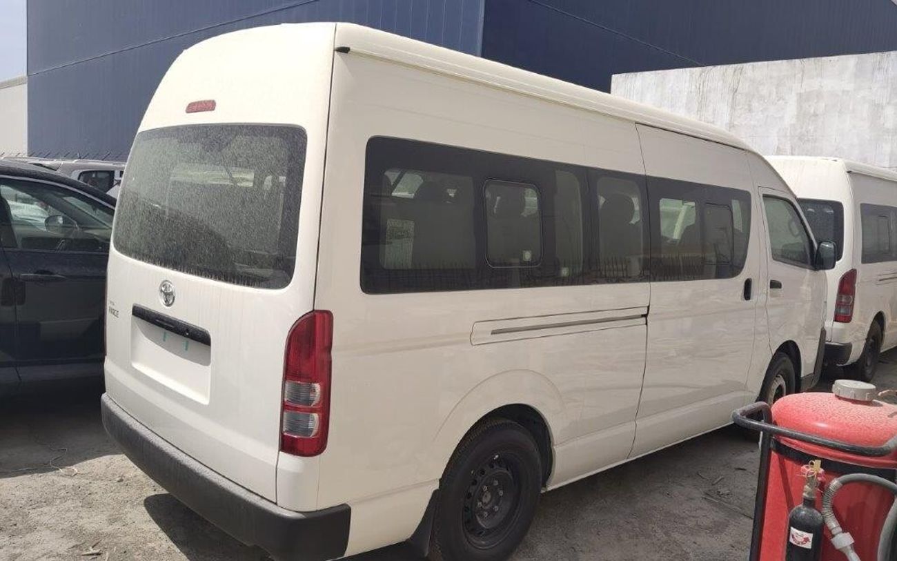 Toyota Hiace 2.5L V4 Diesel, Manual Gear, 15 Seats, Last 3 Units Ready Available, Export Only
