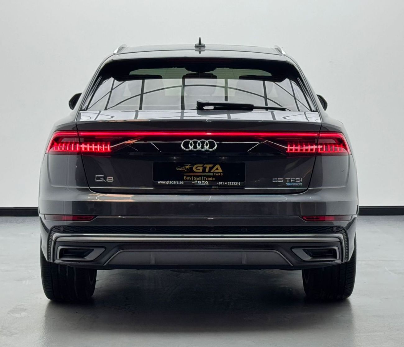 أودي Q8 55 TFSI quattro S-Line 3.0L (340 HP) 2020 Audi Q8 55TFSI S-Line, Audi Service History, 1 Year Warran