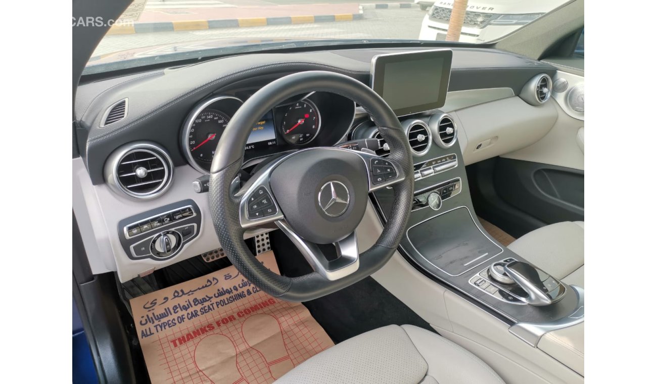 Mercedes-Benz C 300 Coupe Fully Loaded / No Accident & Paint / With Warranty