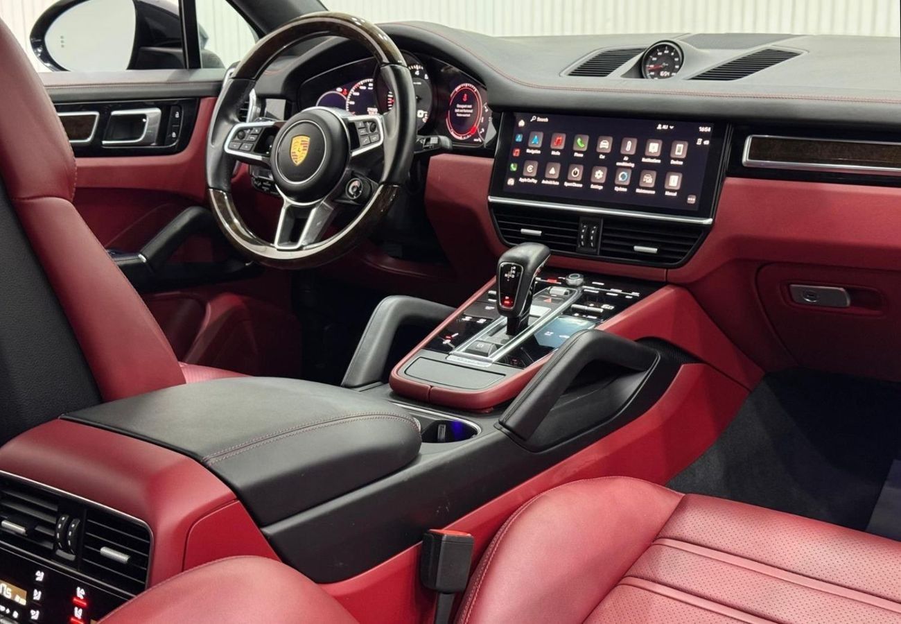 Porsche Cayenne Base Coupe 2022 Porsche Cayenne Coupe, 1 Year Warranty, Agency Full Service History, GCC