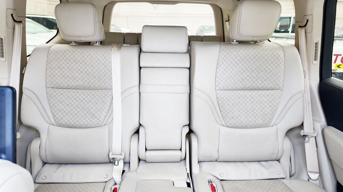 Toyota Land Cruiser VXR | Complete Service History | Agency Warranty Included | Zero Downpayment Support