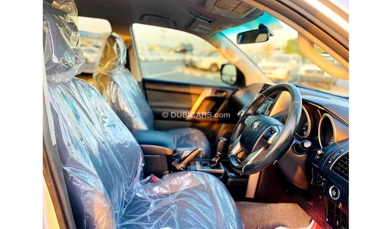 تويوتا برادو 2011 [Right Hand Drive] 3.0CC Diesel Automatic Face-Lifted Leather Seats Premium Condition.