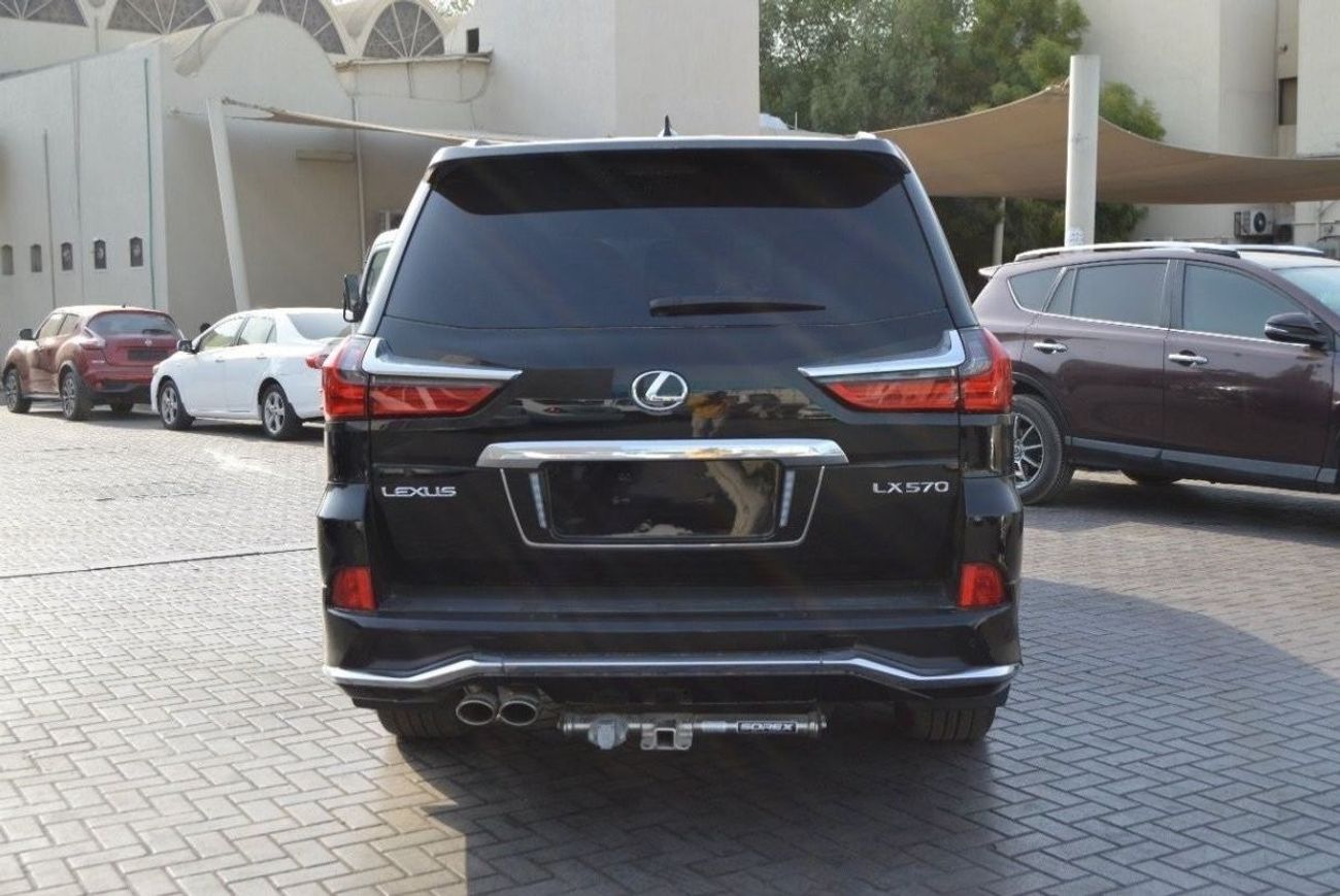 لكزس LX 570 Full option clean car