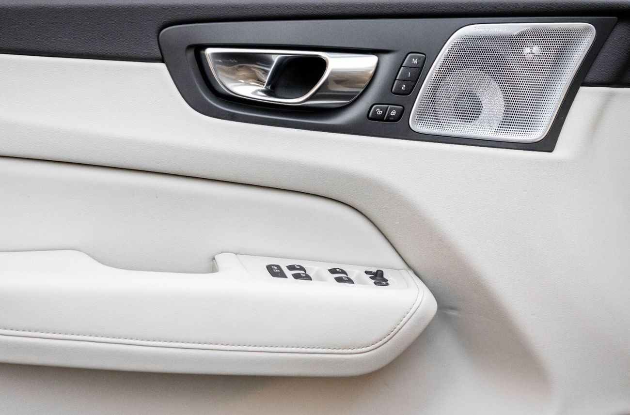 Volvo XC60 Ultimate Bright | 3,221 P.M  | 0% Downpayment | Volvo Warranty!