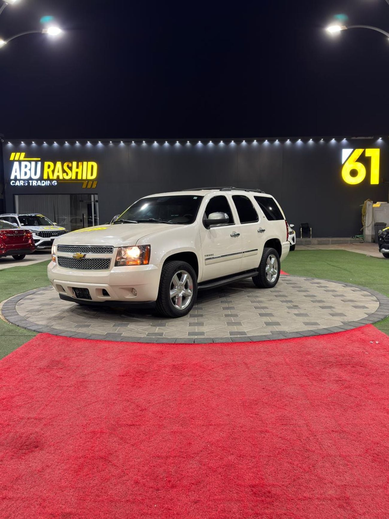 Chevrolet Tahoe LTZ 5.3L 4WD (8 Seater)