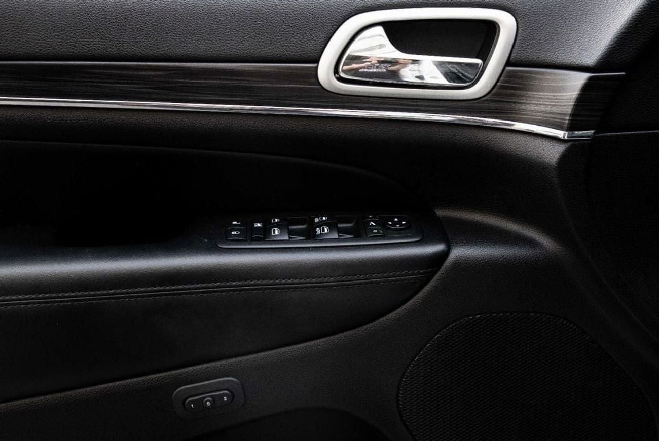 Jeep Cherokee LTD 4X4 | 1,860 P.M | 0% Downpayment | Showroom Condition