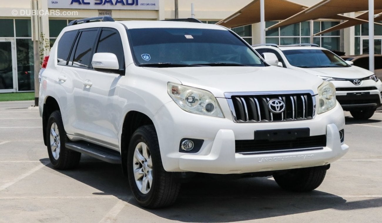 Toyota Prado Toyota Prado 4.0L, 17" Rims, Rear Parking Sensor, Cool Box, Fog Lamps, 4WD TXL