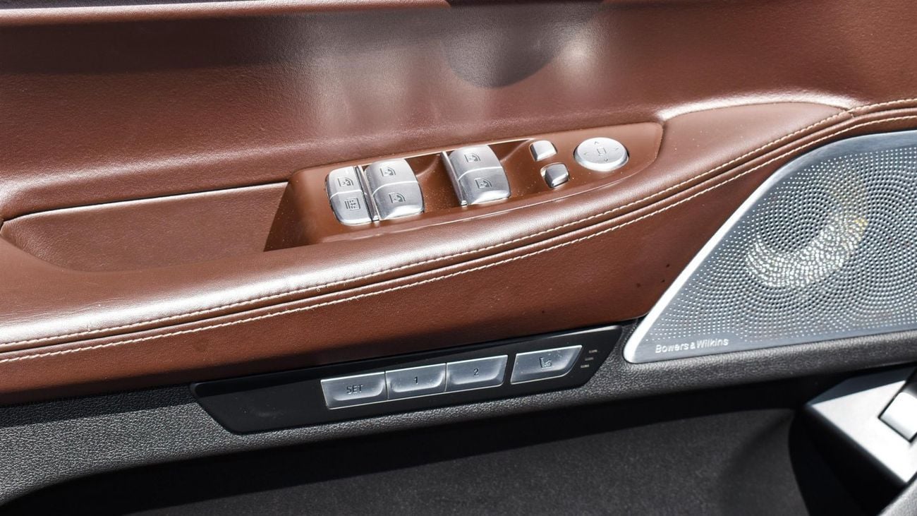 بي أم دبليو 760Li xDRIVE بي ام دبليو 760
