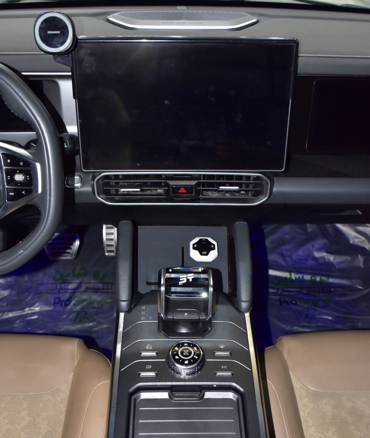 Jetour T2 LUX EXCELLENT DEAL for our Jetour T2 XWD ( 2024 Model ) in Grey Color Chinese Specs