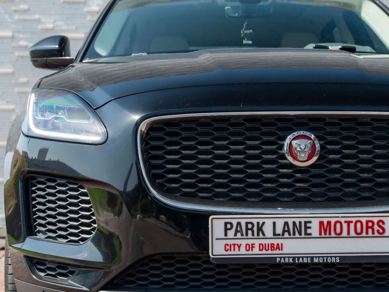 جاكوار E Pace AED 1,258 PM • E-PACE P200 AWD S • PRISTINE CONDITION