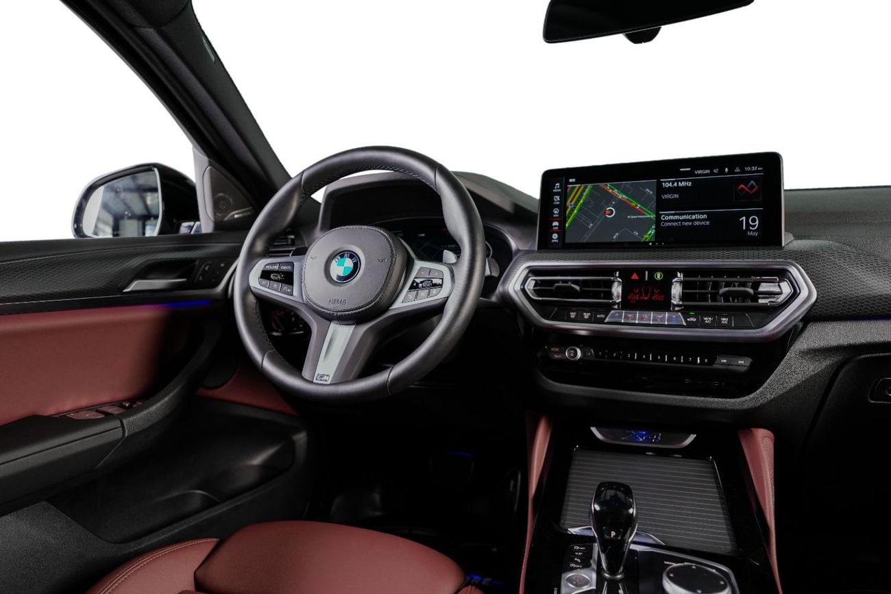 BMW X4 XDRIVE 30I M SPORT GCC-1 Owner-Very Low Mileage-AGMC Warranty & Service Package Until March 2028