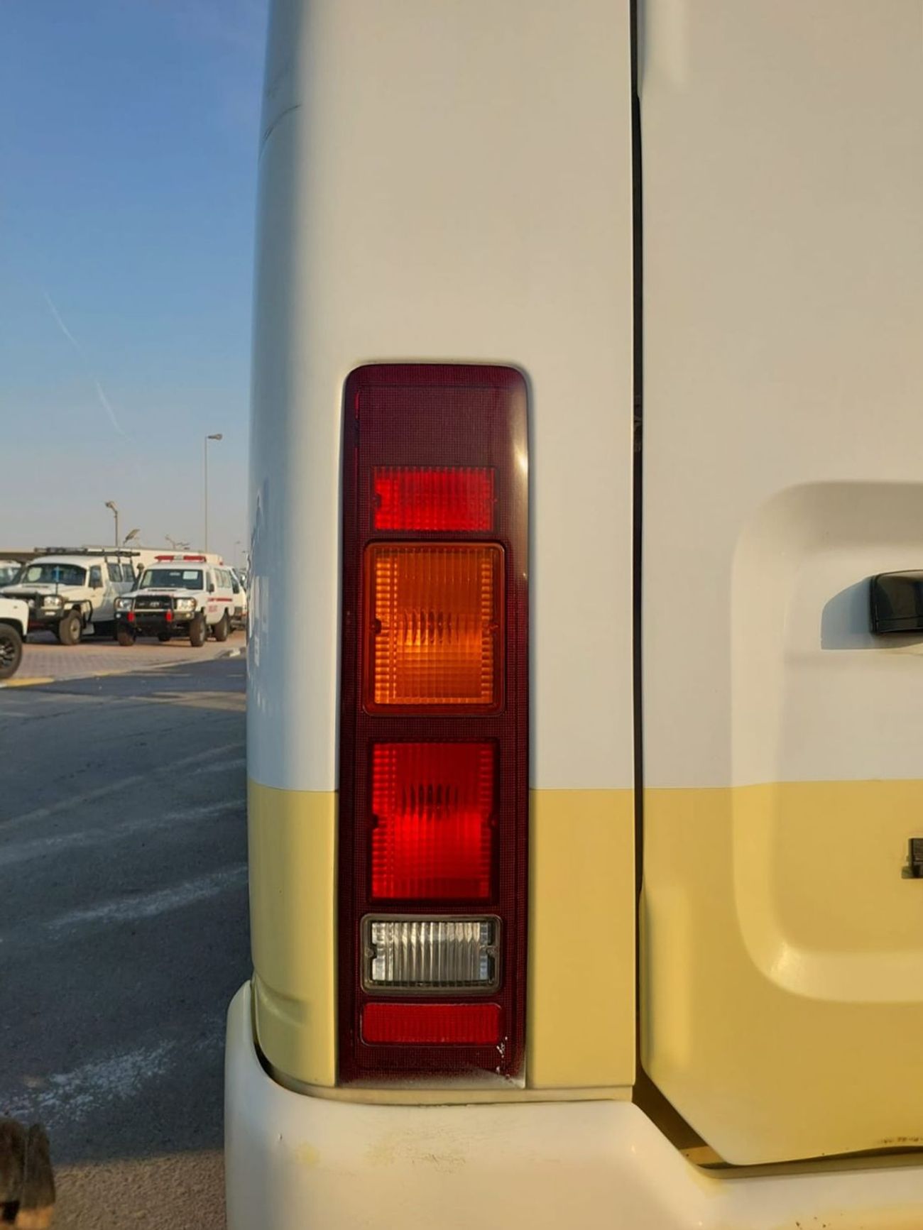 Isuzu Journey ISUZU JOURNEY BUS RHD 2003 MODEL 4.1 L DIESEL MANUAL(PM720009)