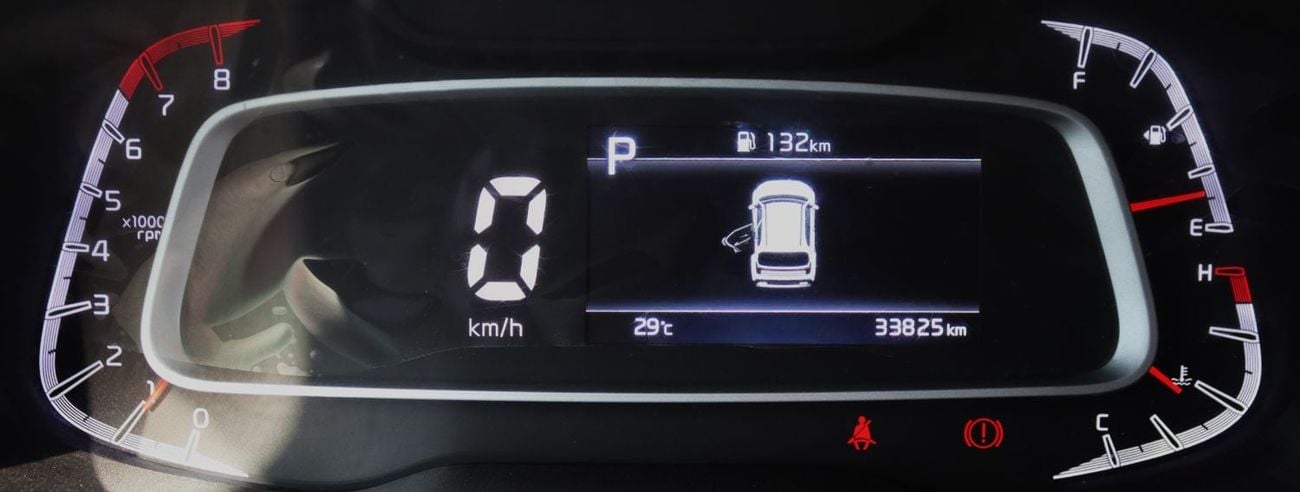 كيا سونیٹ كيا سونيت 2025 - خليجى - بدون حوادث - محرك 1.6 - ممشى قليل - بحاله ممتازه