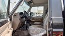 Toyota Land Cruiser Pick Up SC LX 4.0L V6 YM 2024