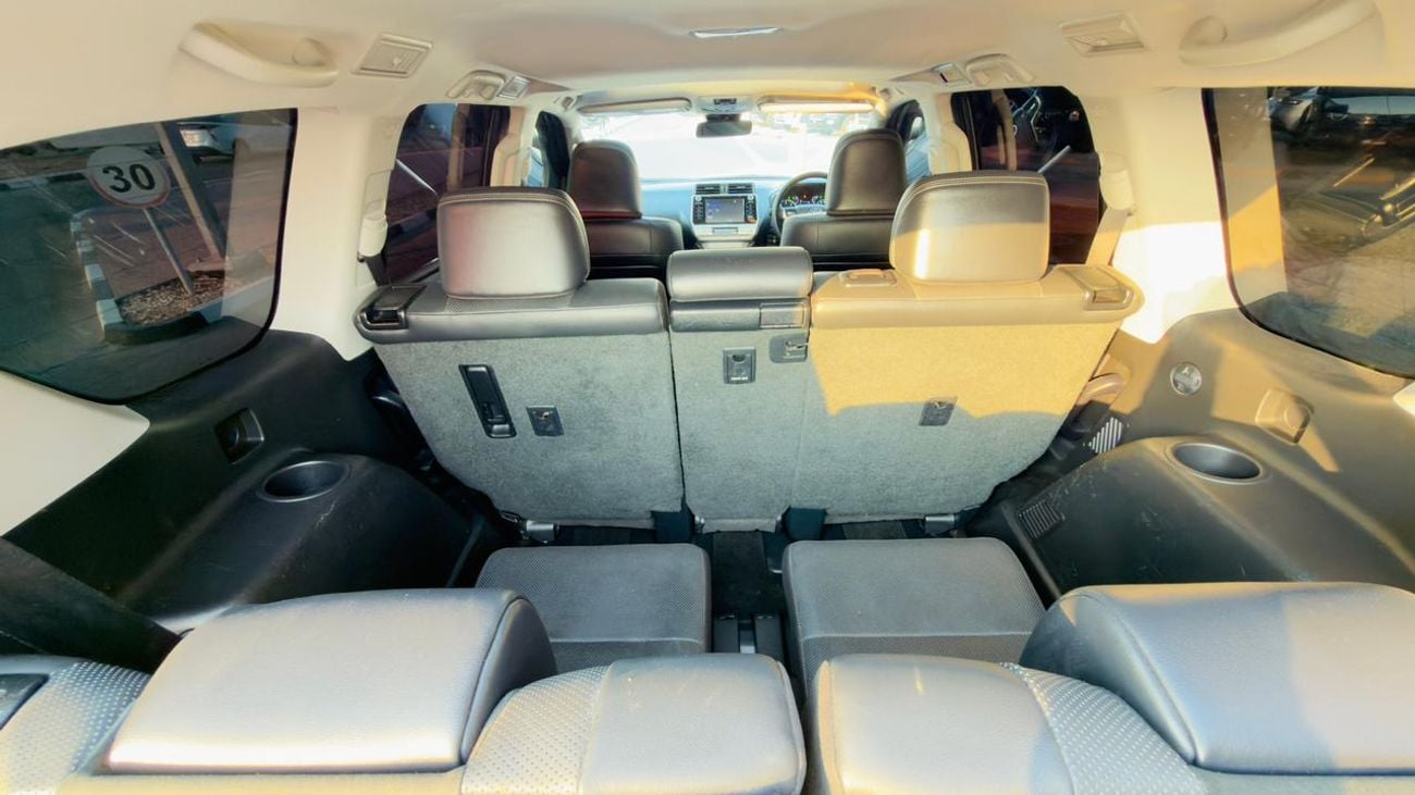 Toyota Prado PUSH START | SUNROOF | PARKING SENSORS | BACK CAMERA | AUTO | 2.8L DIESEL