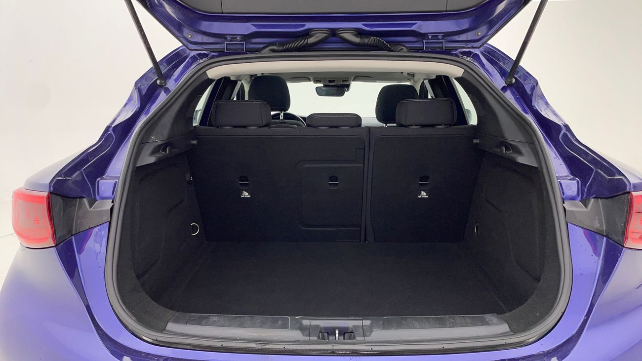 Infiniti Q30 LUXE 1.6 | Zero Down Payment | Free Home Test Drive