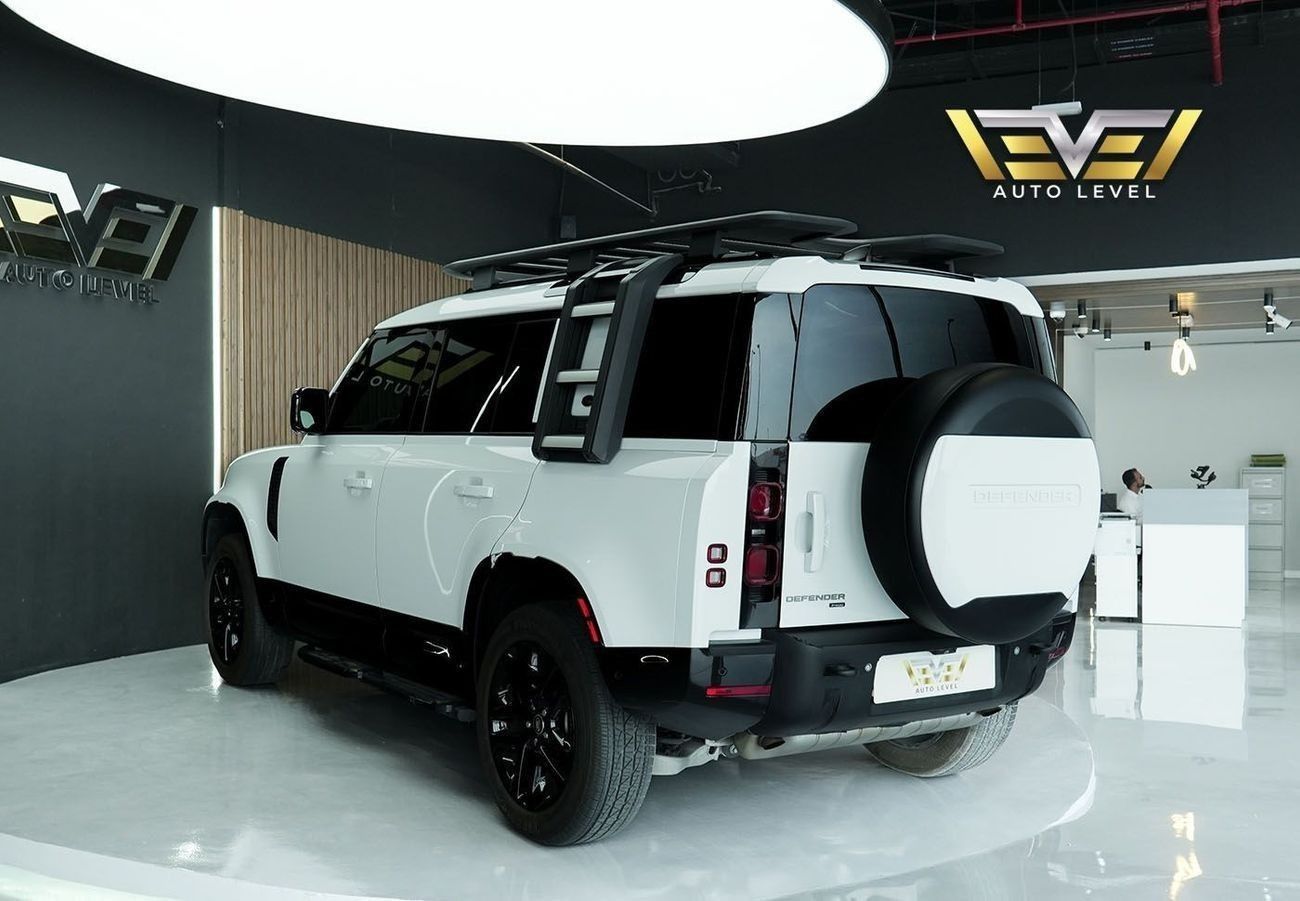 لاند روفر ديفندر 110 HSE P400 3.0L Land Rover Defender 110 2022 - 7 Years warranty + 7 Years Service Contract