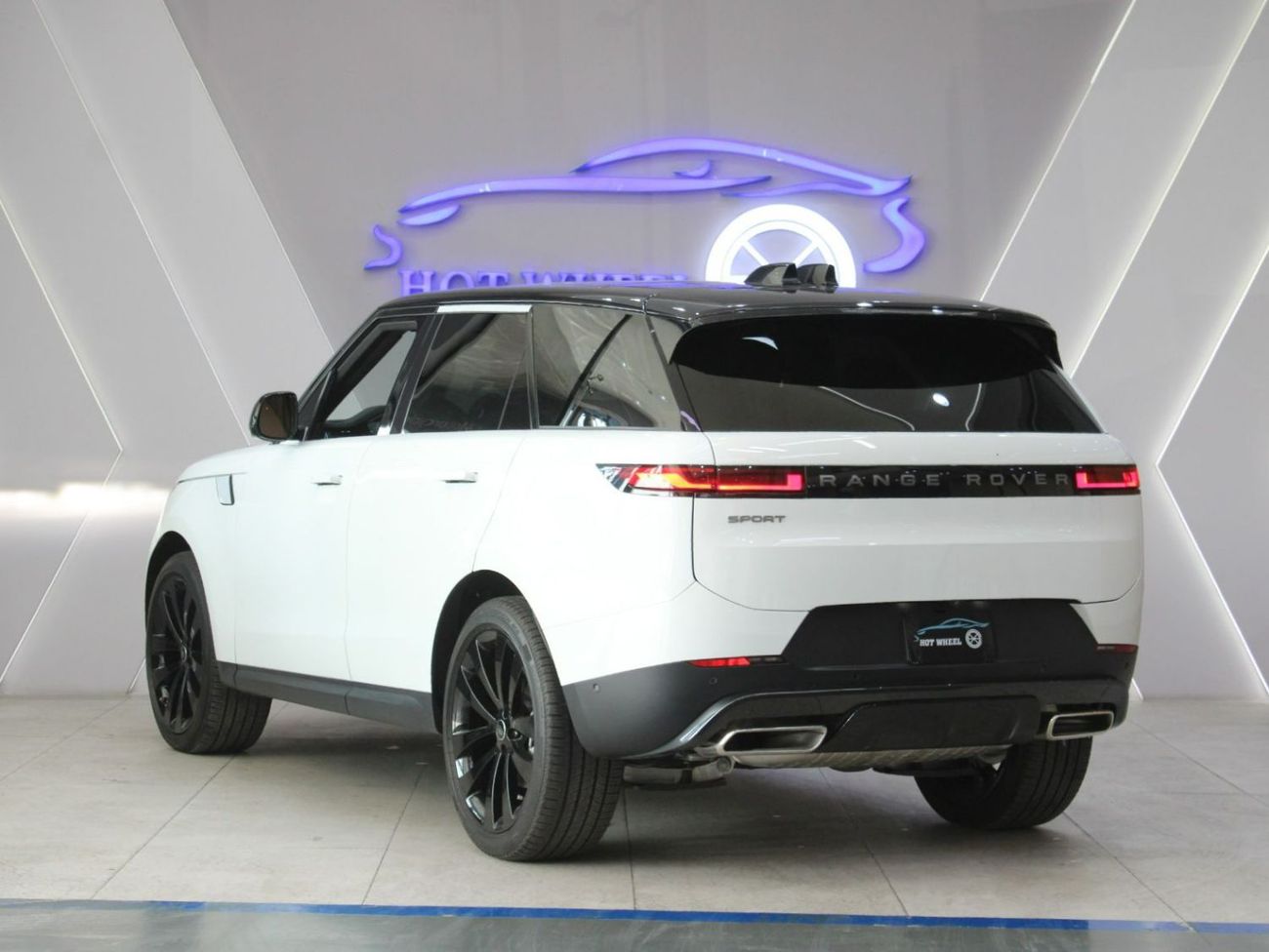 لاند روفر رينج روفر سبورت BRAND NEW!