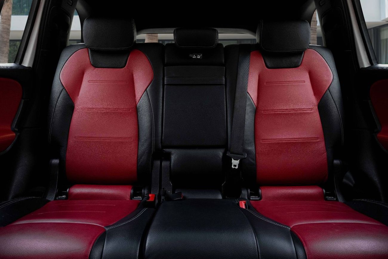 Mercedes-Benz GLB 250 250 AMG | 2,937 P.M | 0% Downpayment | 7 Seats | Agency Warranty!