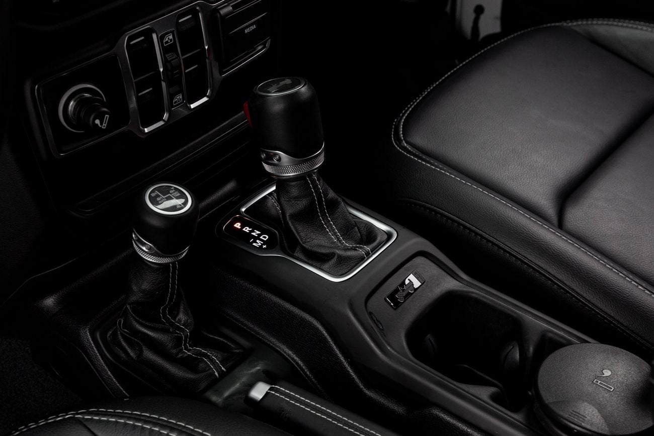 Jeep Wrangler WRANGLER UNLIMITED SAHARA | 2,546 P.M | 0% Downpayment | WELL MAINTAINED!