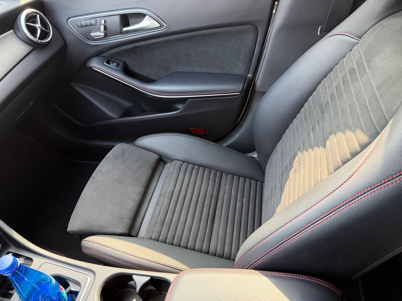 Mercedes-Benz CLA 220 Mercedes CLA220 | AMG | 82,000km