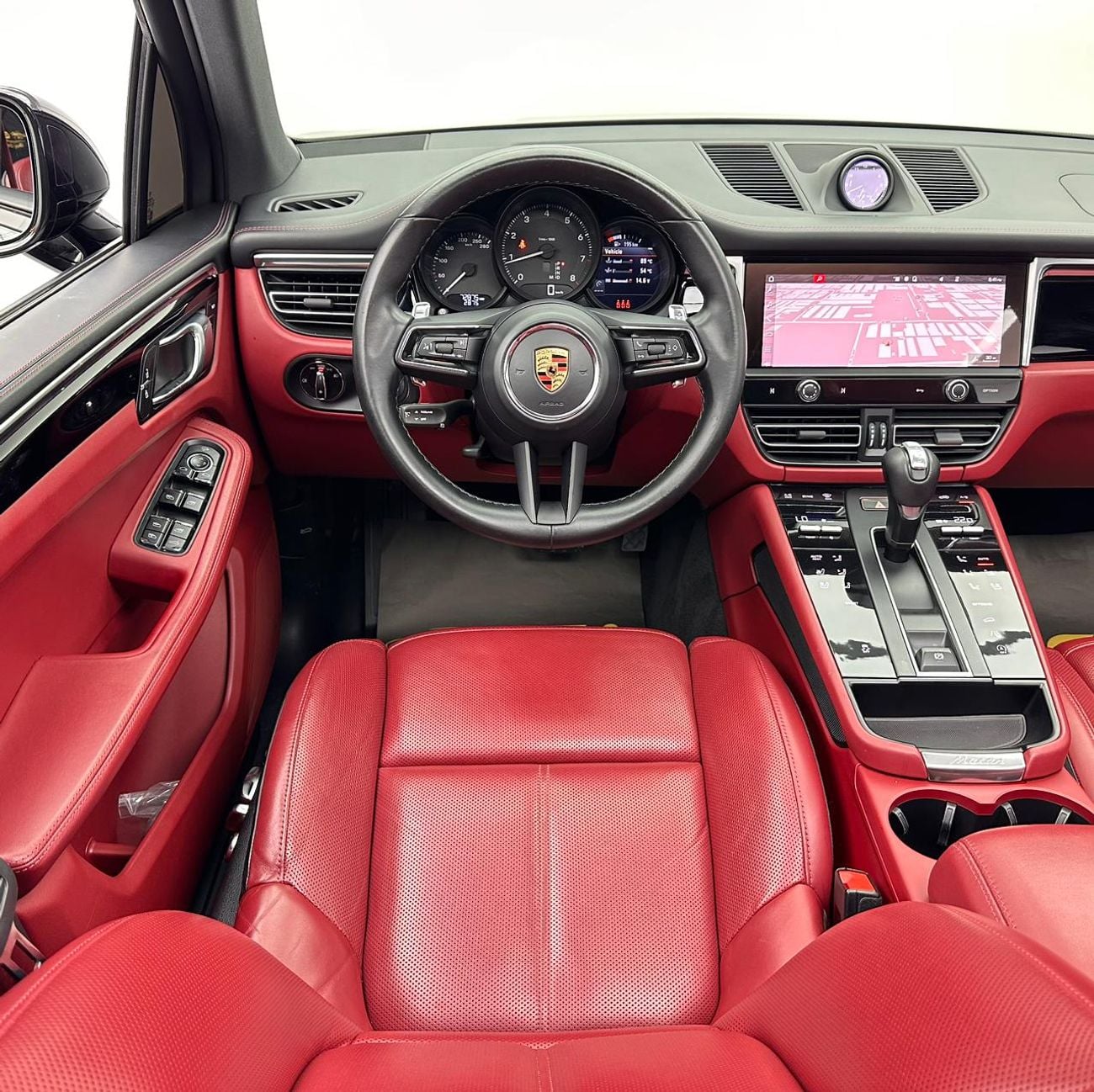 Porsche Macan 2024 Porsche Macan, 10/2028 Porsche Warranty, Porsche Full Service History, GCC