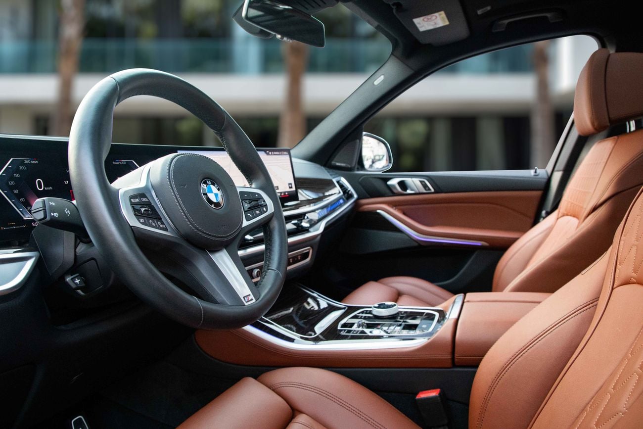 بي أم دبليو X5 XDRIVE40i M SPORT X5 M-Kit | 5,875 P.M | 0% Downpayment | Immaculate Condition!