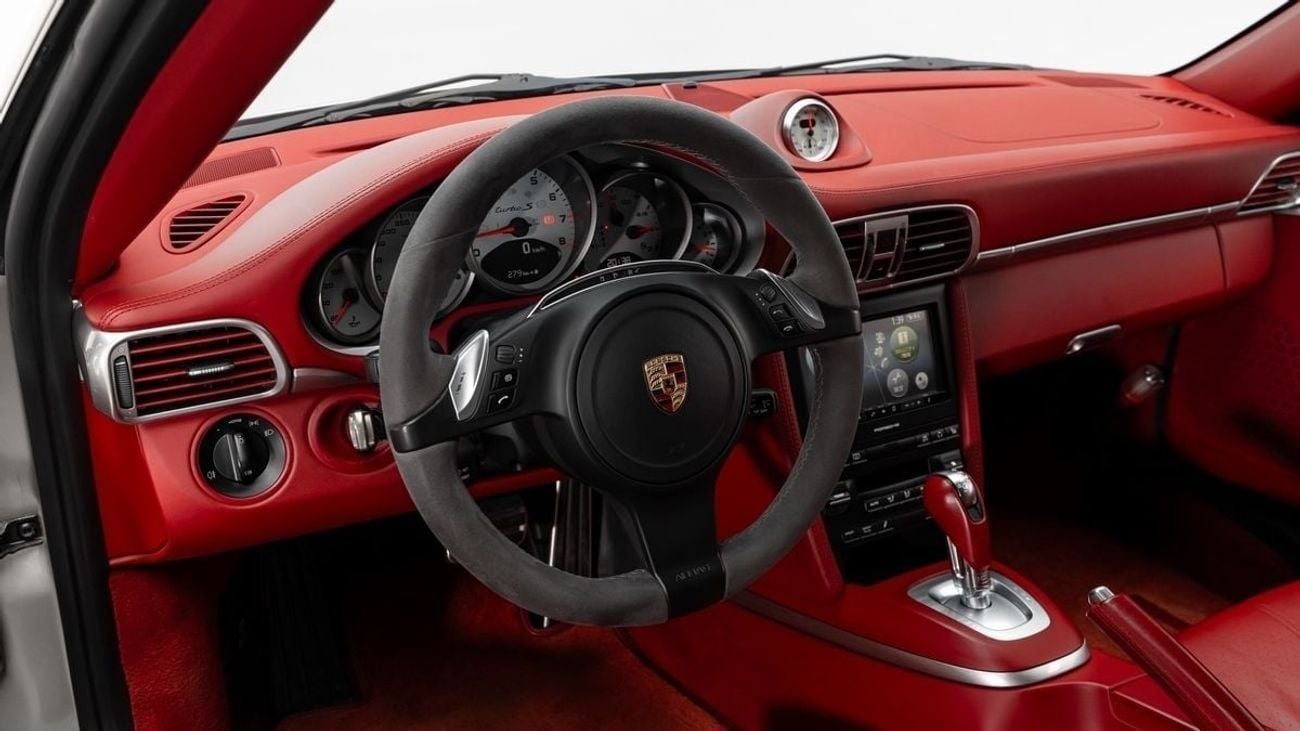 Porsche 911 TURBO S (997) - 2012 - Japanese Specs