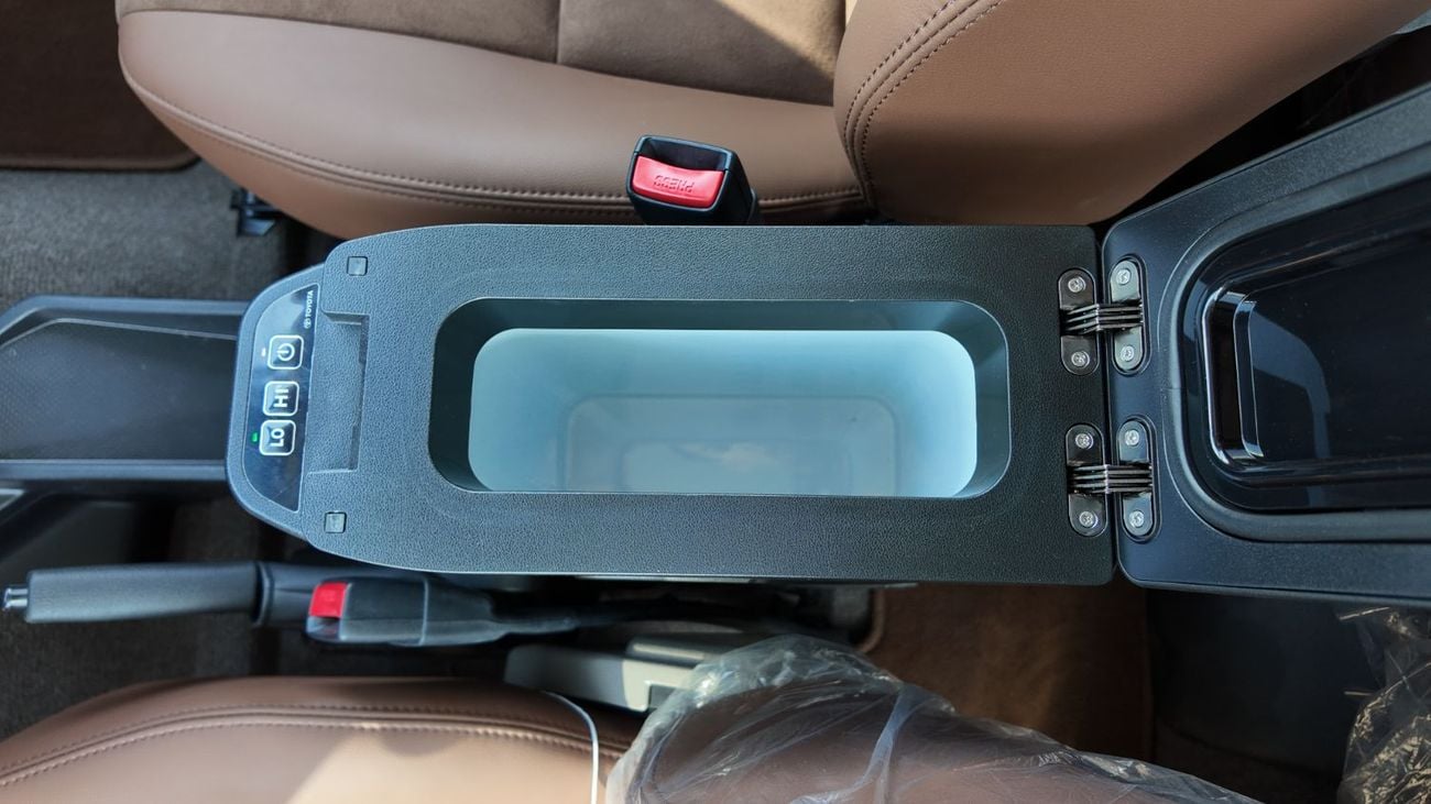 Toyota Land Cruiser TOYOTA LAND CRUISER HARD-TOP (70 SERIES) A/T 4.0L - 2025