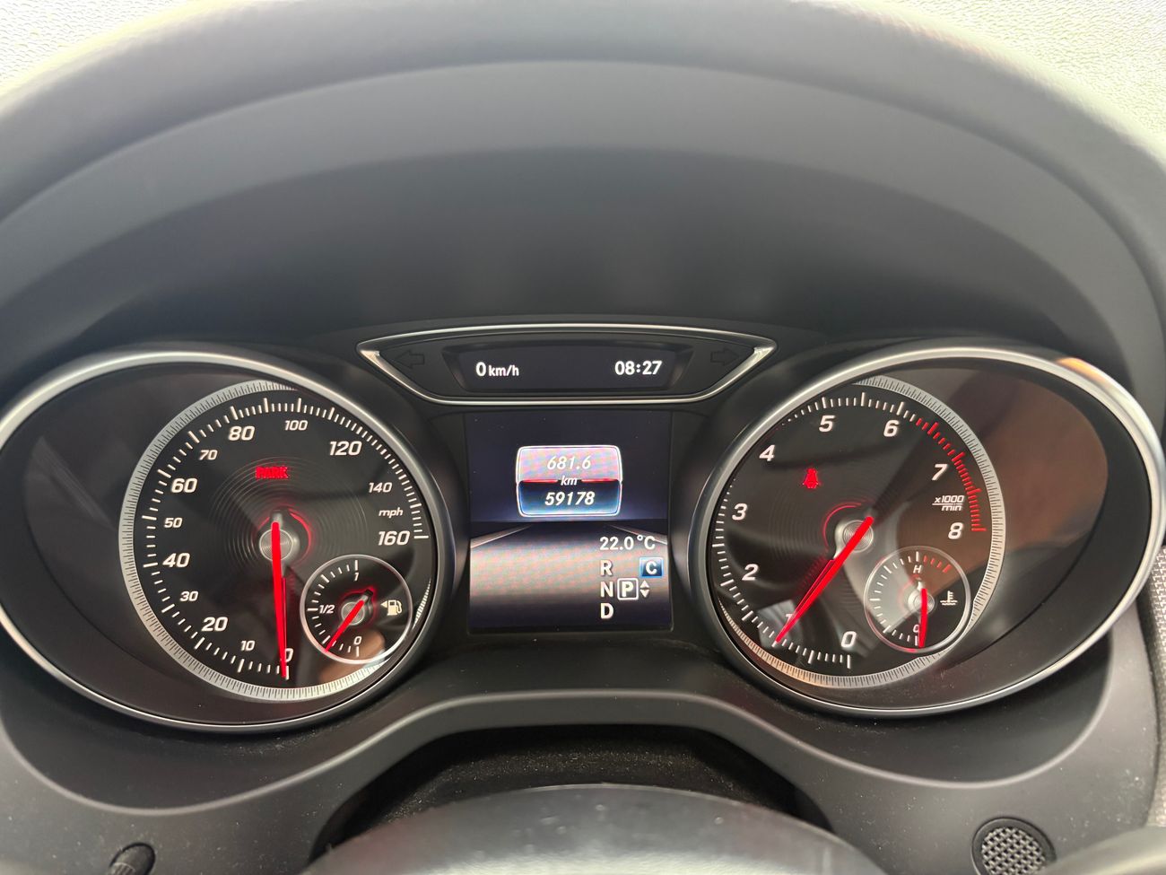 Mercedes-Benz CLA 250 Std 2.0L (224 HP)