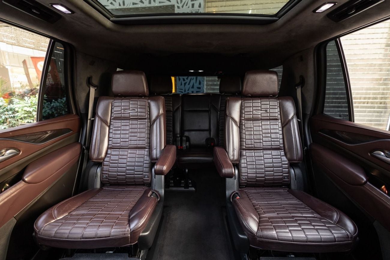 Cadillac Escalade SPORT PLATINUM Cadillac Escalade Sport Platinum 2022 GCC | Agency Warranty | Service Contract