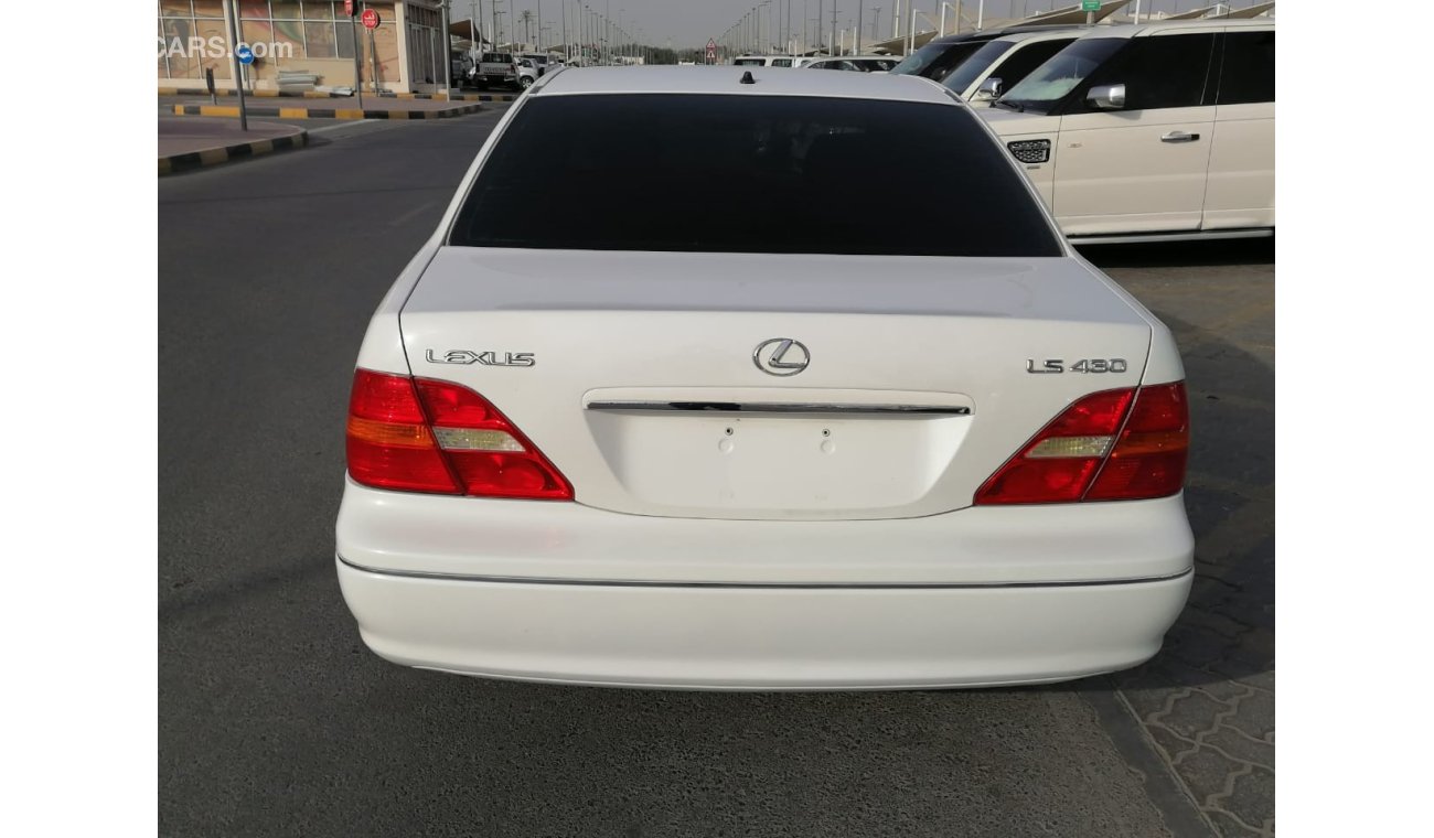 Lexus LS 430 LS 430 2001 model good condition white cooler