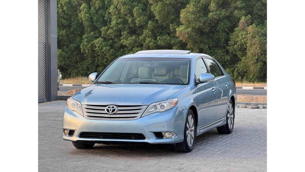 Toyota Avalon TOYOTA AVALON 2011 MODEL AMERICAN